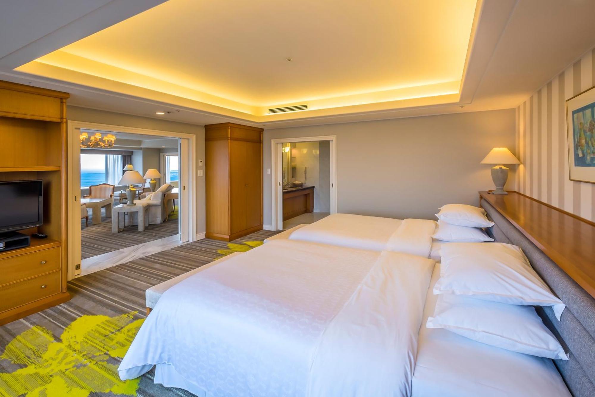 Sheraton Grande Ocean Resort Miyazaki Exterior foto